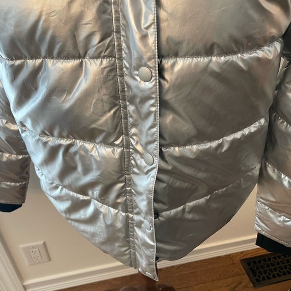 Aerie Offline Metallic Silver Hooded Puffer Jacket - Picture 3 of 15